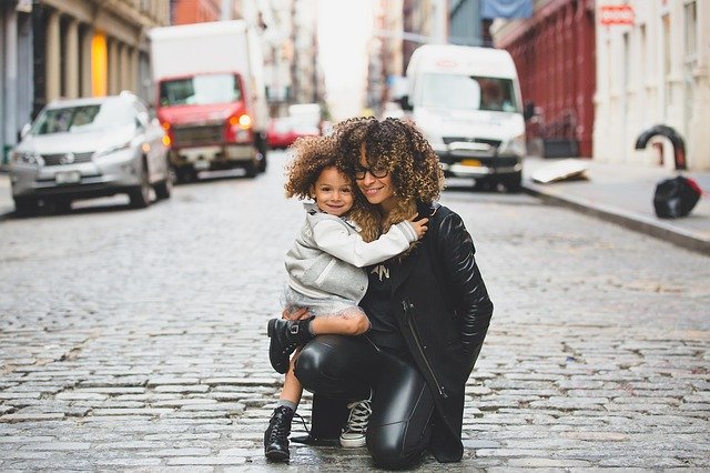 mom-863055_640 Parenting Skills